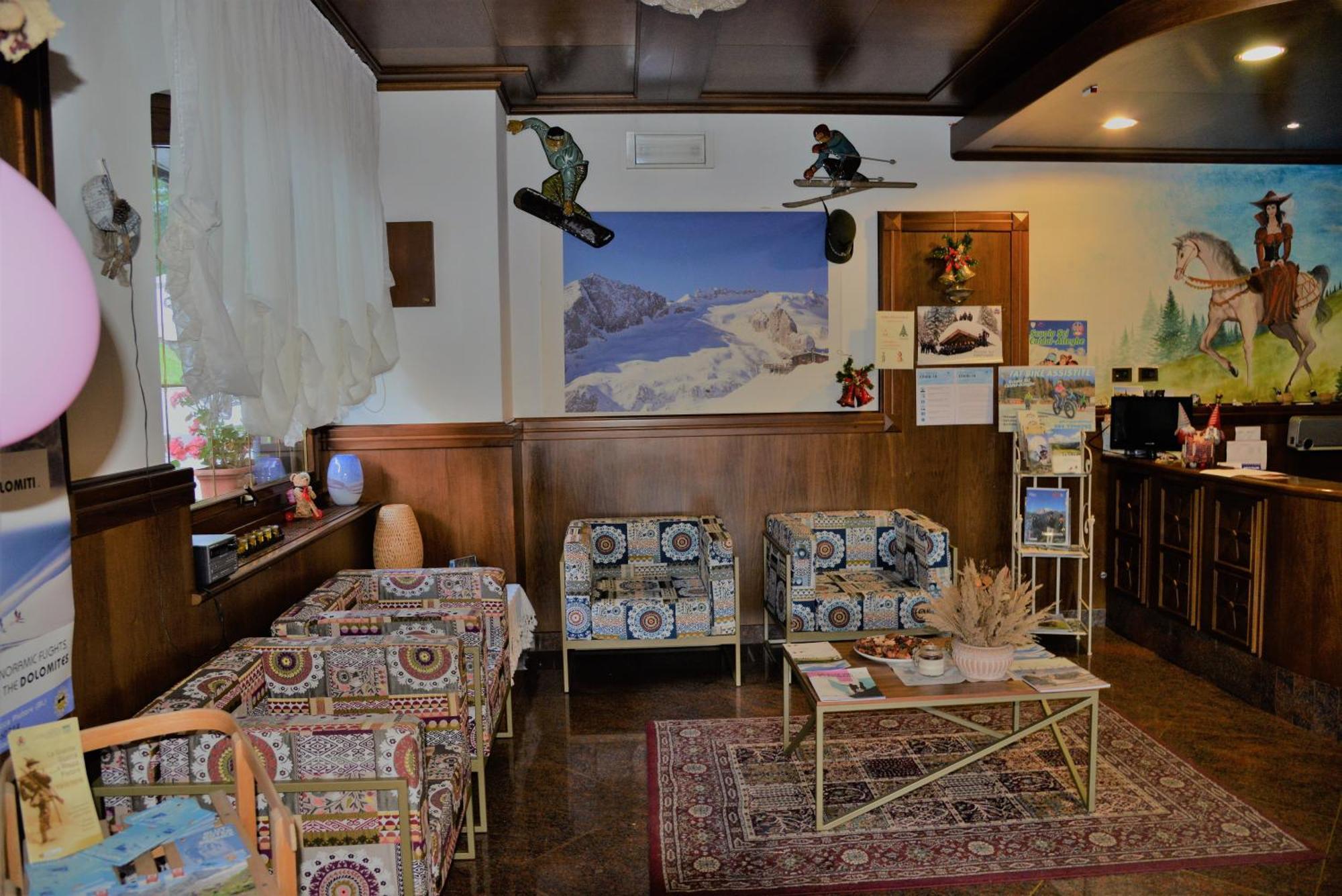Hotel Marianna ロッカ・ピエートレ エクステリア 写真